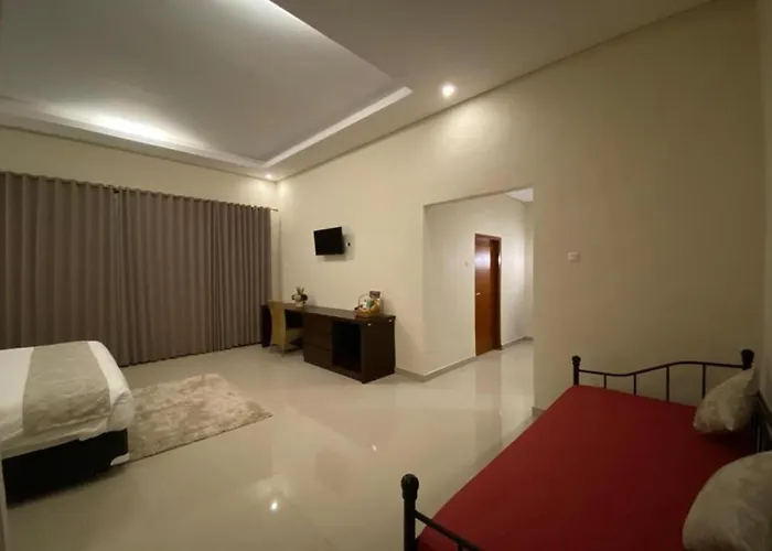 Nadira 3*
